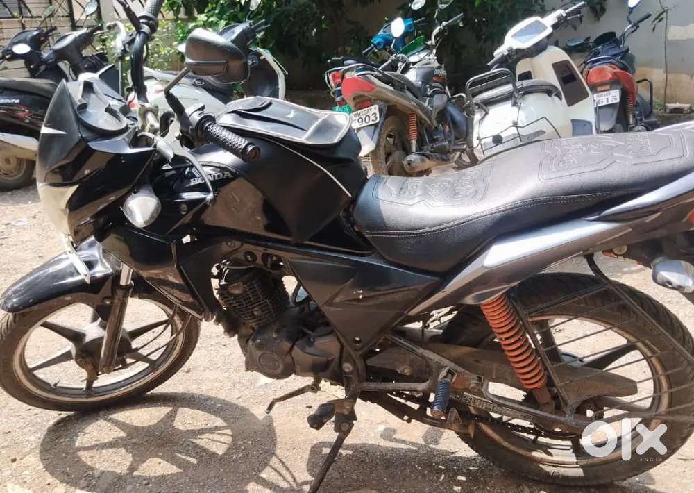 Cb twister one hand use