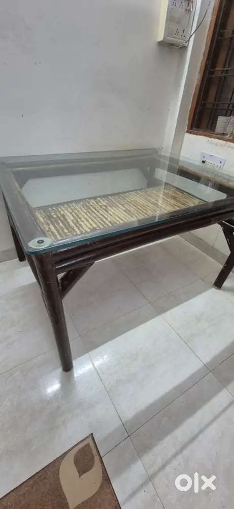 Dining table with chairs