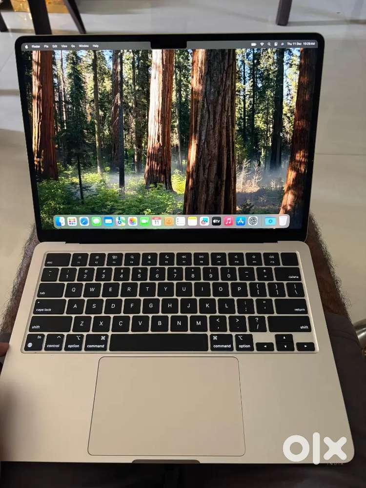 MacBook air m2 2024