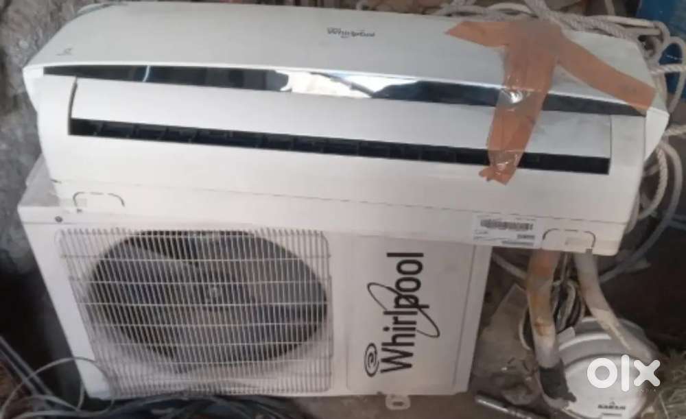 I am selling my whirlpool ac which is a very good condition