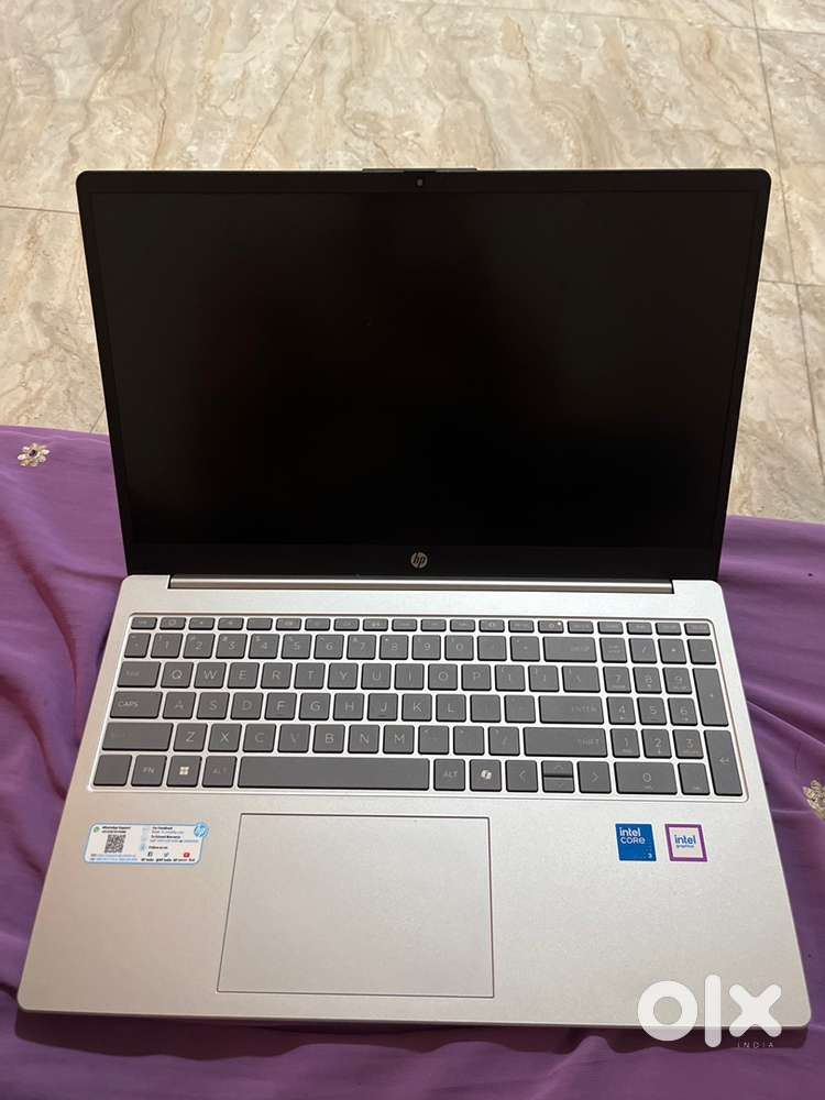 Hp intel core i3  16gb 256