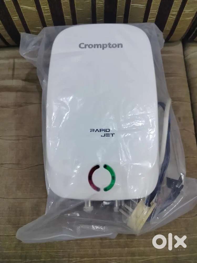 Instant Geyser 3L crompton