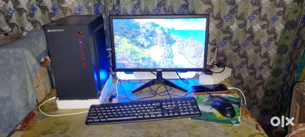 New desktop very good condition