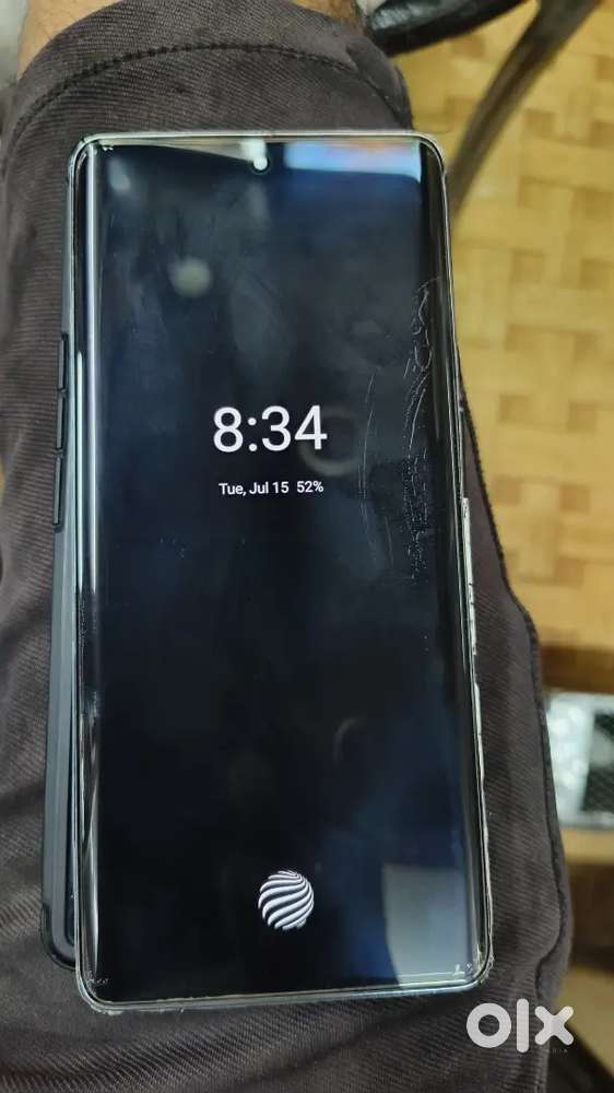 Vivo v30 5g 8gb ram 128 gb bill box charger 1yaers 1 month