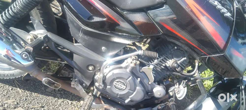 Pulsar bajaj well condition but I want to sell genuine buyers can buy
