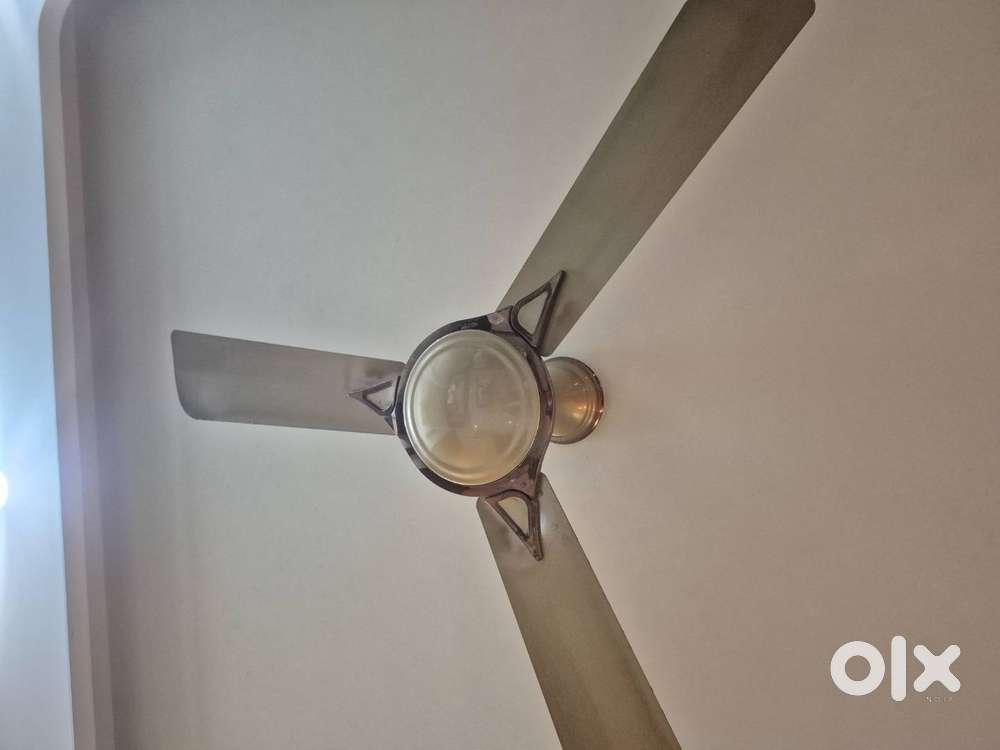 3 Crompton Greaves ceiling fans for sale