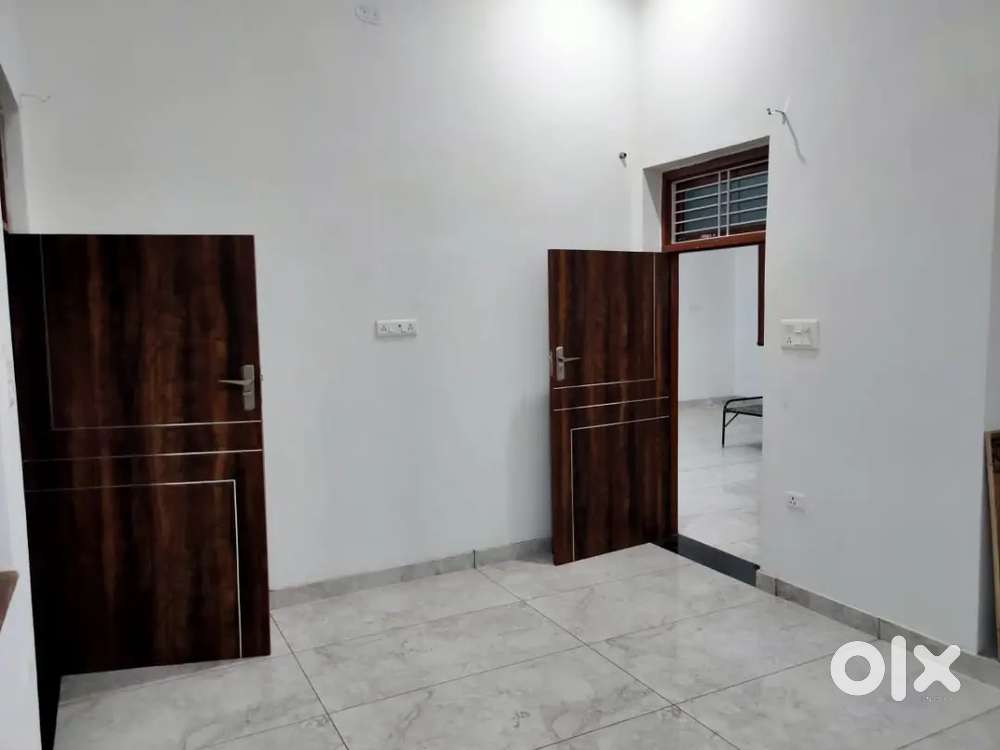 90gaj,3bhk Ready to move Villa on sale near funcity