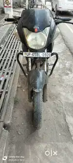 Black colour one hand bike