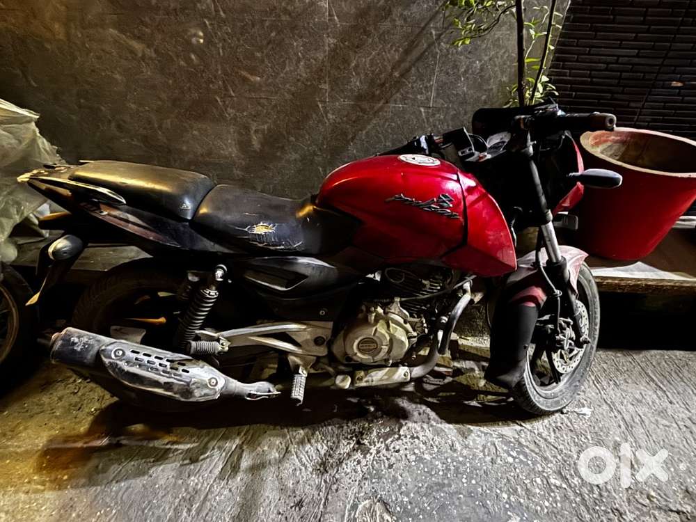 Bajaj pulsar 180