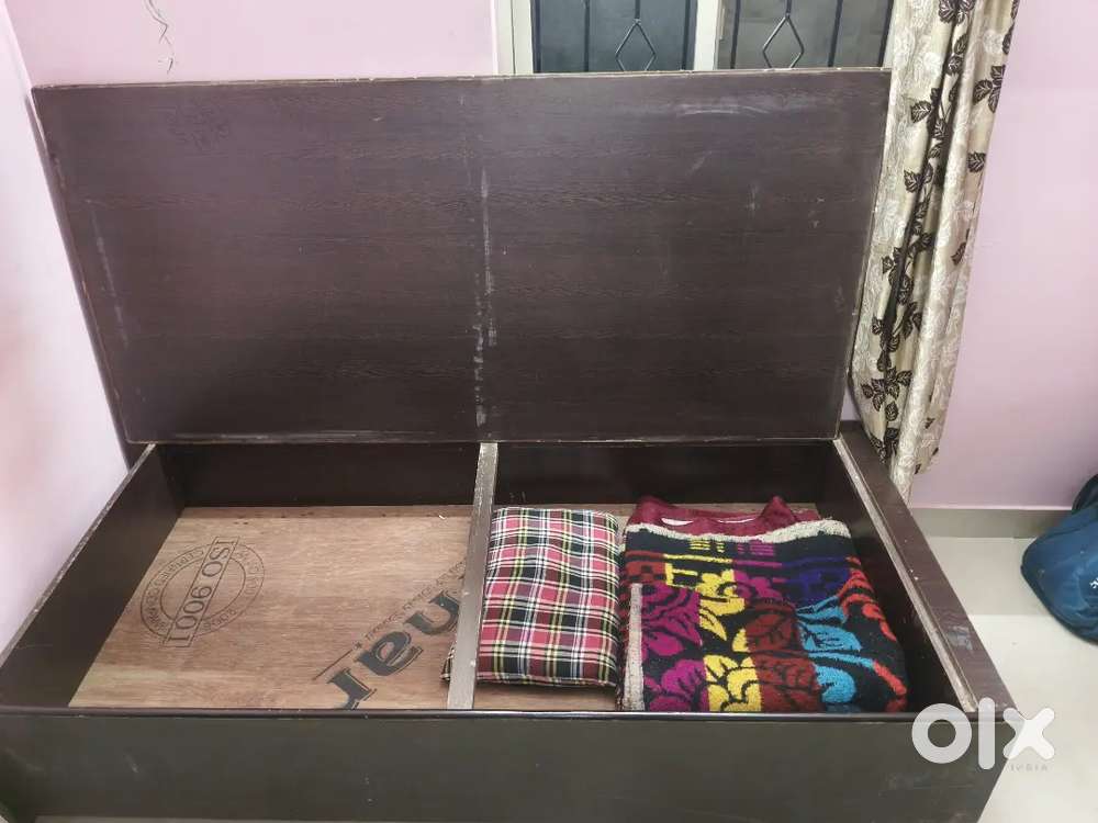 Double bed with Storage