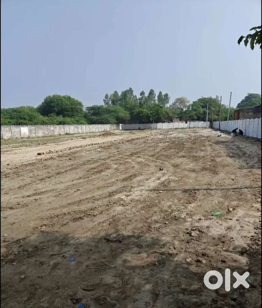 Lucknow में जमीन ले जिला प्रशासन से Approved साइड पर