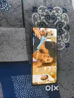 Best condition and ladies use phone