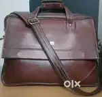 EXPORT QUALITY FULL GRAIN LEATHER MESSENGER BAG