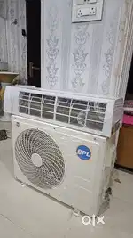 Bpl AC 2 Yars old hai koi problem nhi hai chalu hai peso ki jarurat he
