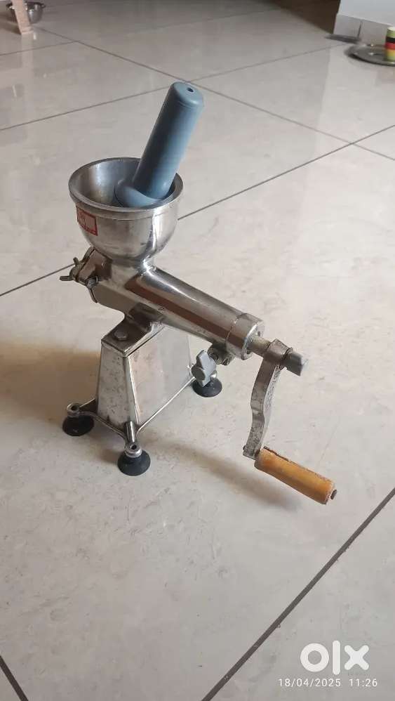 Hand Juicer machine for fruit