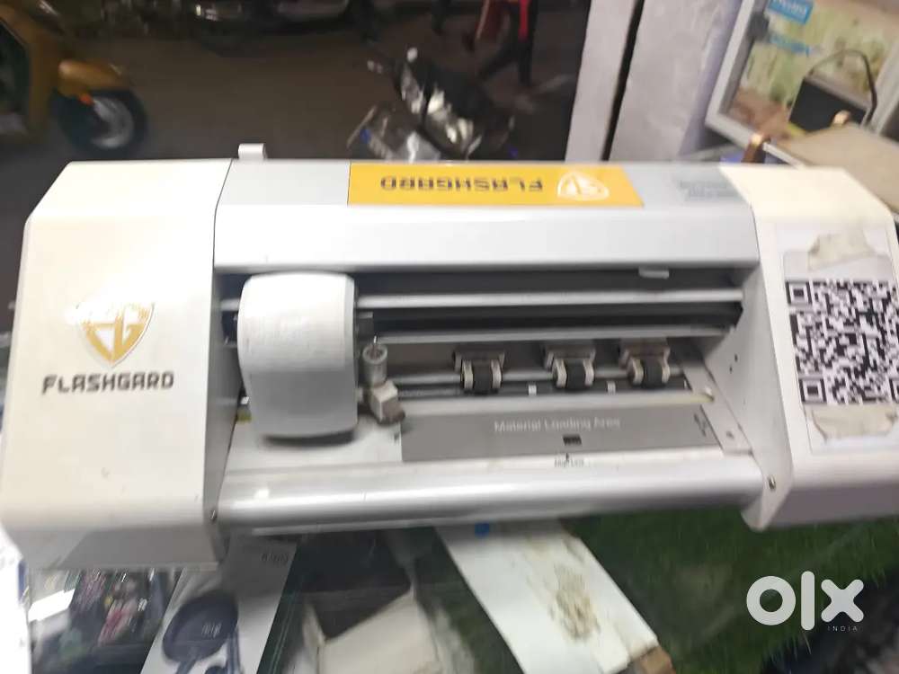 Skin cutting machine