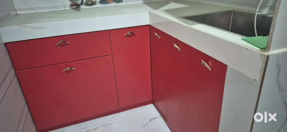 1 ROOM KITCHEN SET AVAILABLE WITH BED AND AVAILABLE ON GROUND FLOOR