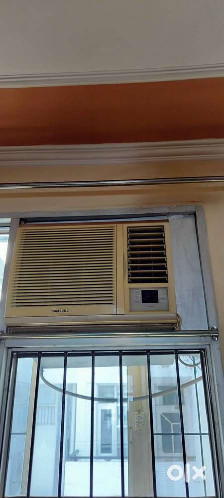 Samsung 1.5 tonne window AC alongwith stabilizer and G.I.Sheet water t
