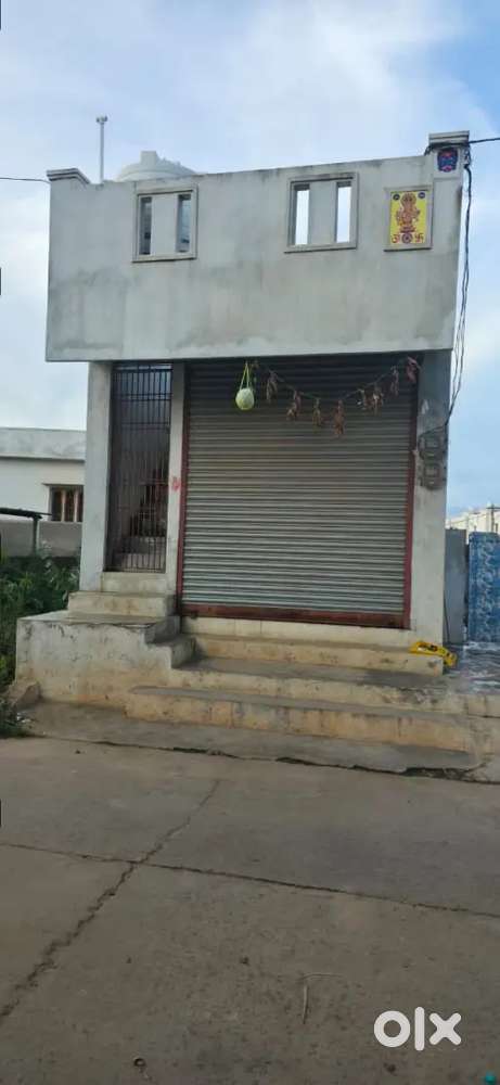 Commercial shop including 1 Bhk house