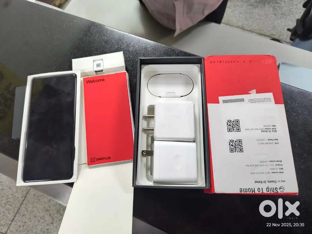 Oneplus 12 16/512, USA Version Open Box