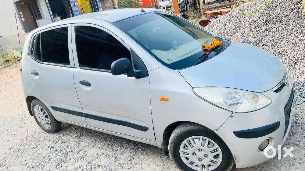 New Tayre 4 , cng, new battery