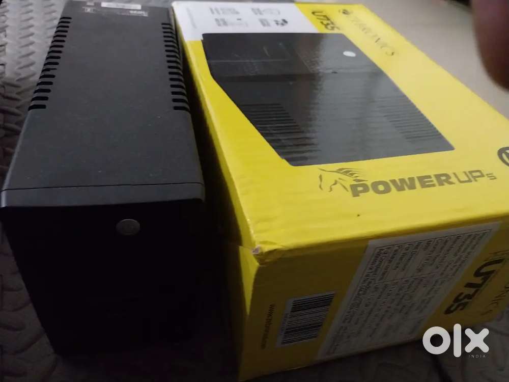 ZEBRONICS U735 600VA/360W Microcontroller Based UPS