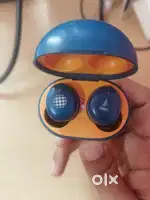 Boat 381 airpods 2 months old urgent sale