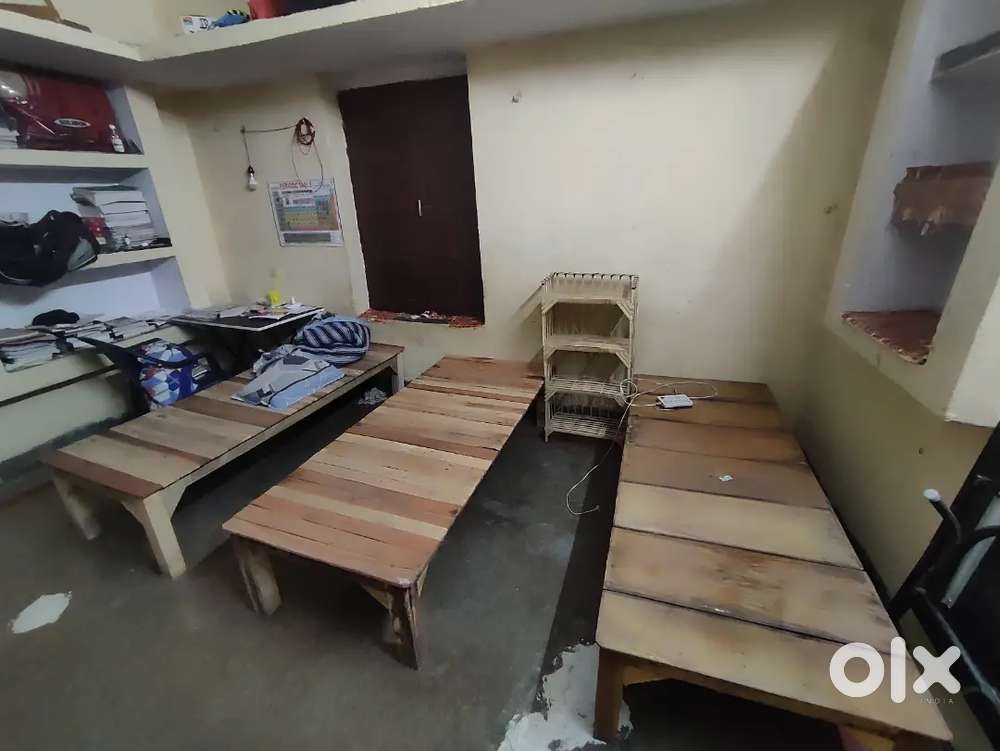 PG for only boys hurry up