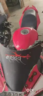 R15 V1 RED