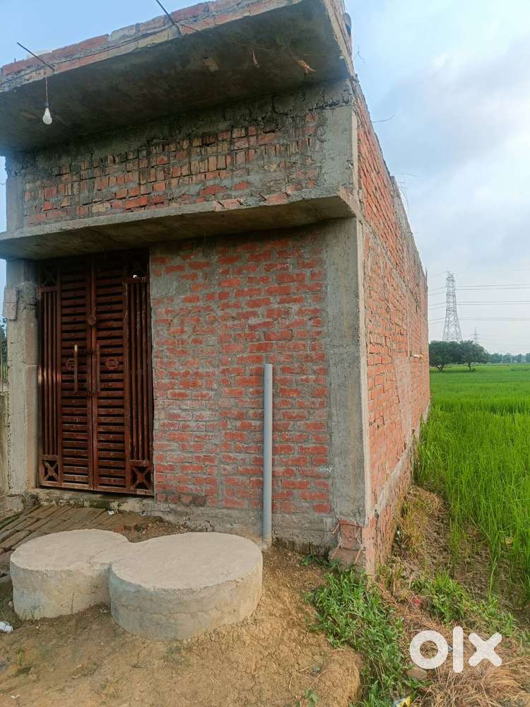 Plot near hariram ITI bhitirawat