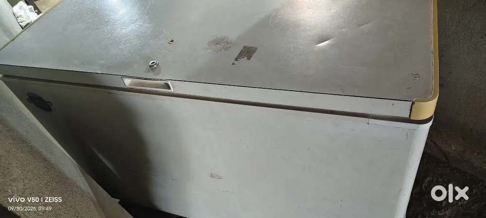 500 लीटर का है मस्त कंडीशन है