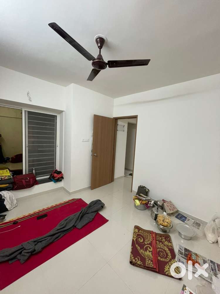 2Bhk semifirnished flat