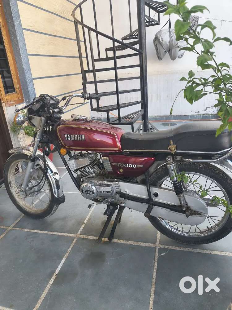 Yamaha rx100 red