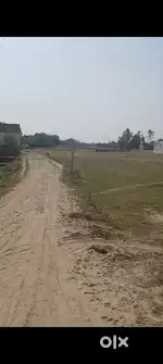 Ayodhya dham busstand ke samne main highway par 60biswa