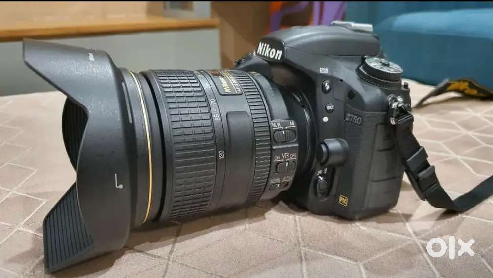 Nikon D750 Full frame 24-120 f4
