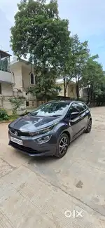 Tata Altroz 1.2 XT(O) Turbo, 2020, Petrol