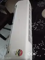 VOLTAS 1.25 TON 5 STAR AC FOR SELL