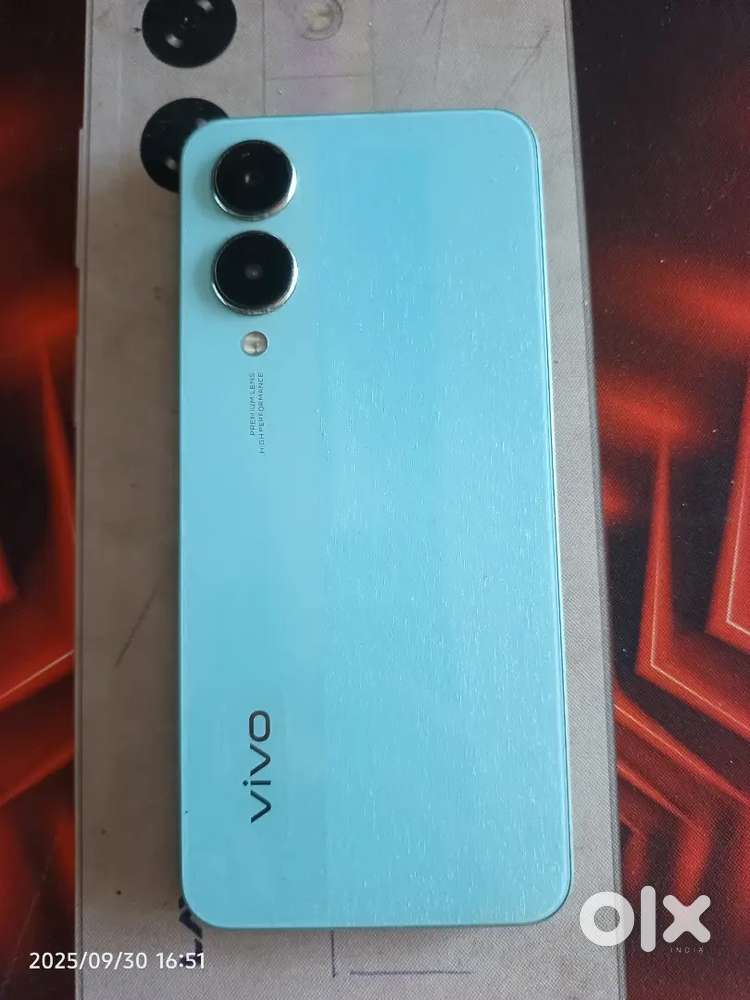 Y28 5G 4+4 GB ram 128 GB storage