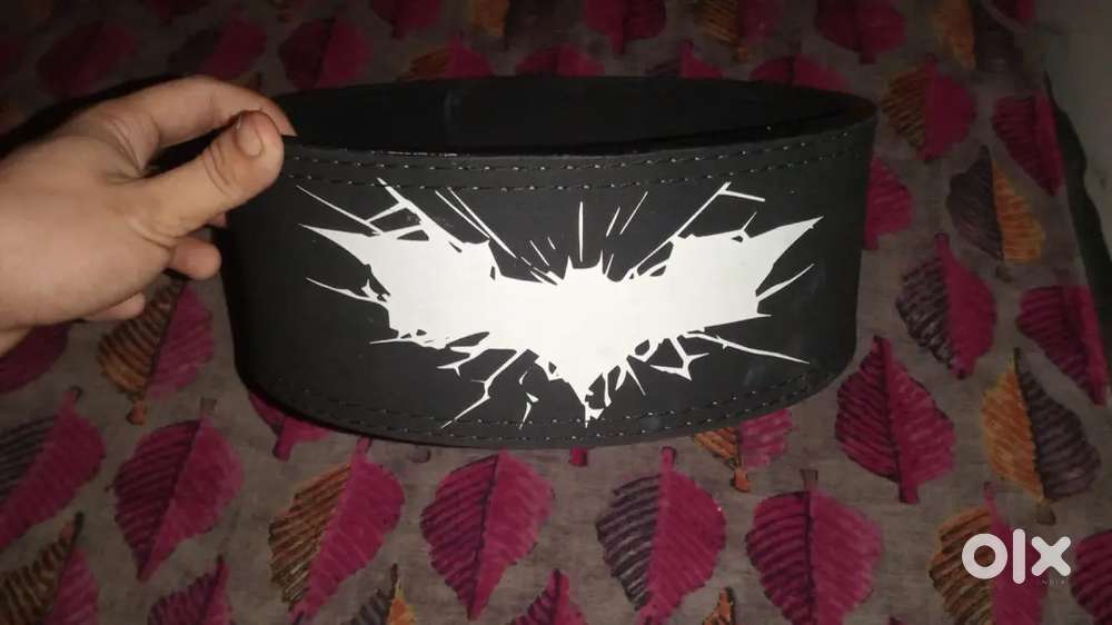 Powerlifting lever belt