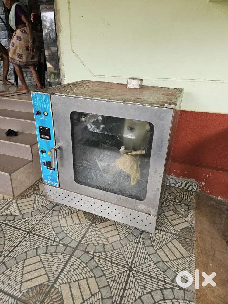 Baking oven