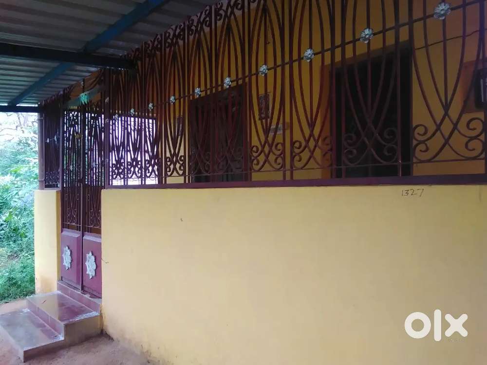 1 BHK HOUSE FOR RENT NEAR KARAIKUDI ON NESAVALAR COLNY