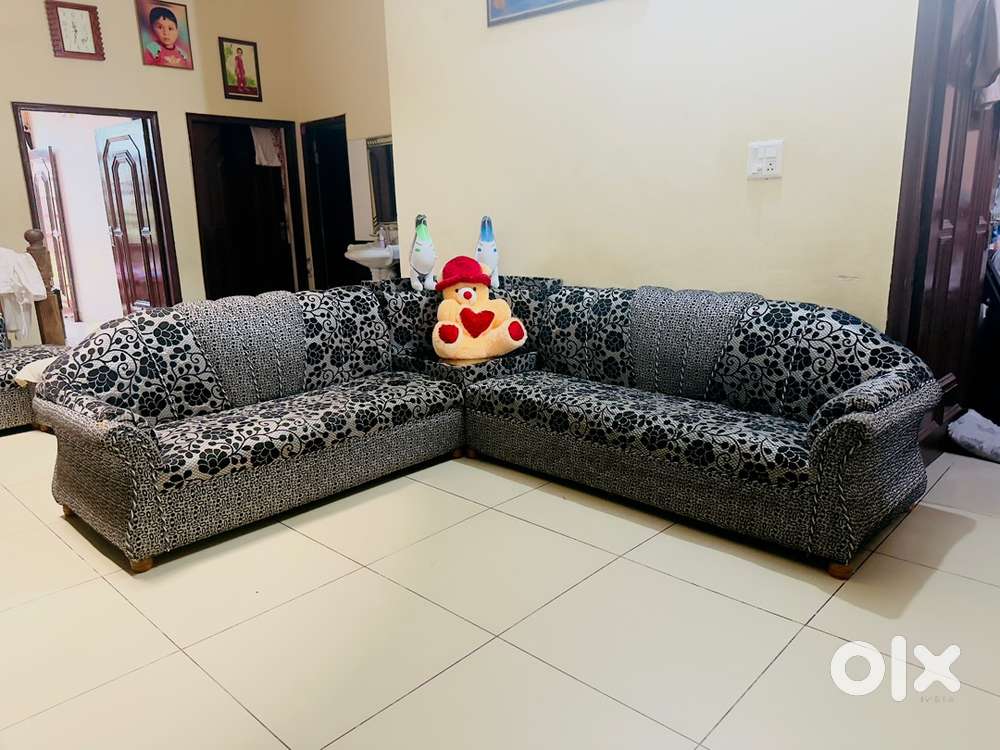 Sofa set only