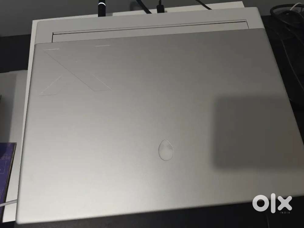 Alienware X16 R2