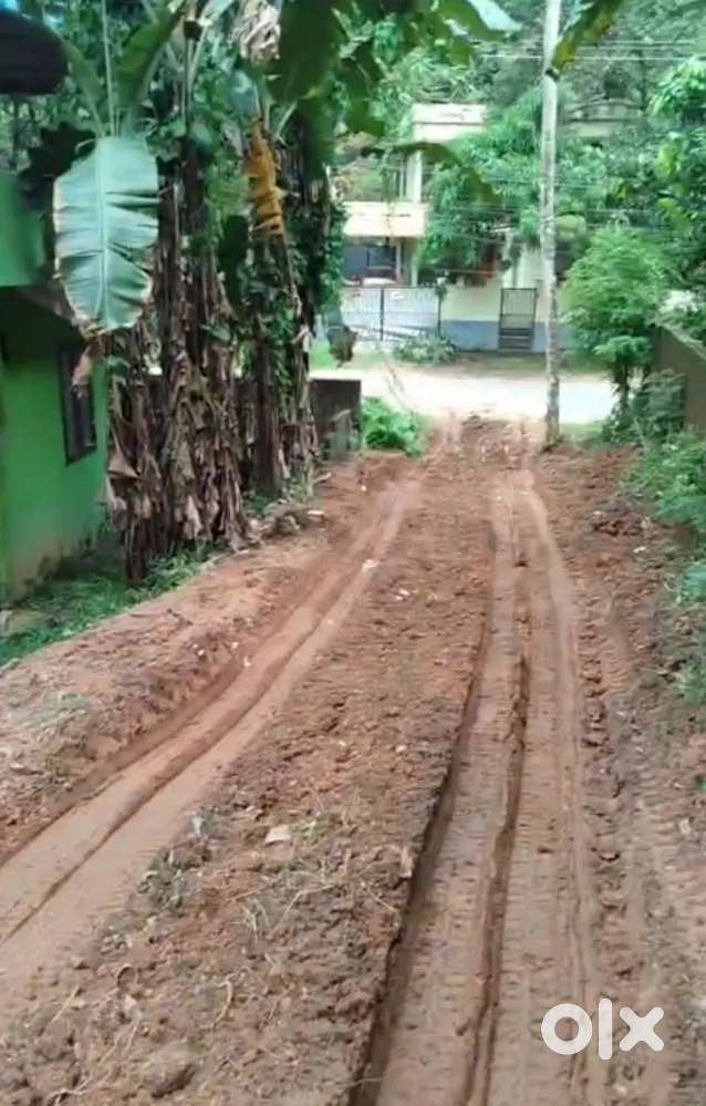 Square plot for sale