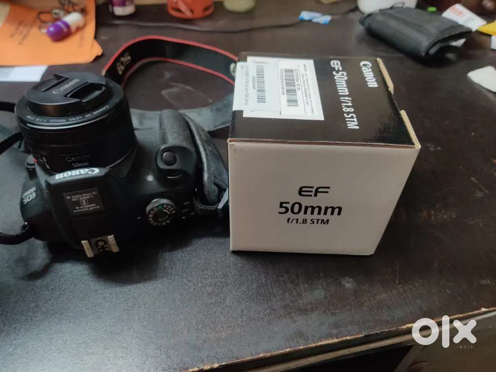 Canon EOS 1500D for Sale in very good condition with extra lens