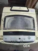 Fully Automatic Videocon 6.5kg Washing machine.