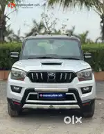 Mahindra Scorpio S10, 2017