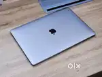 Apple Macbook Pro i7 32GB Ram 512GB Apple SSD 5.5gbGraphics Touchbar