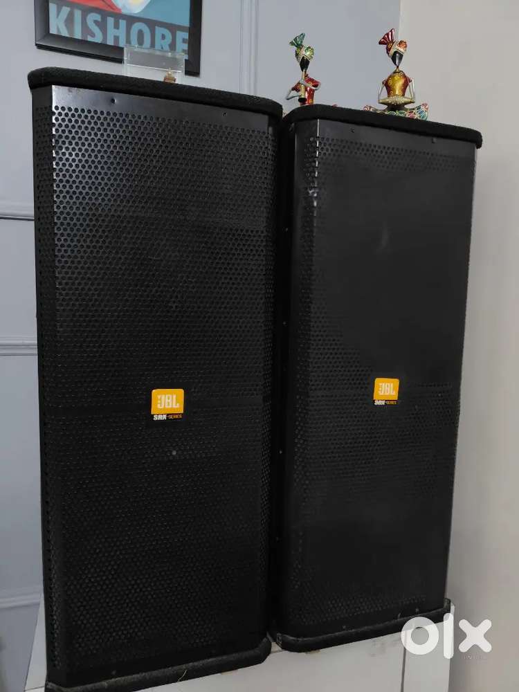 JBL DJ 2 speaker.