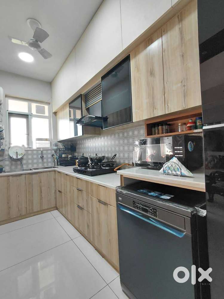 Fully furnished 2 bhk flat with store, covered car parking